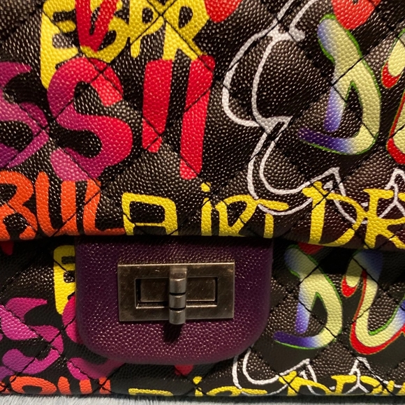 Large Capacity Ladies Chain Printed Crossbody Bags - Picture 8 of 16